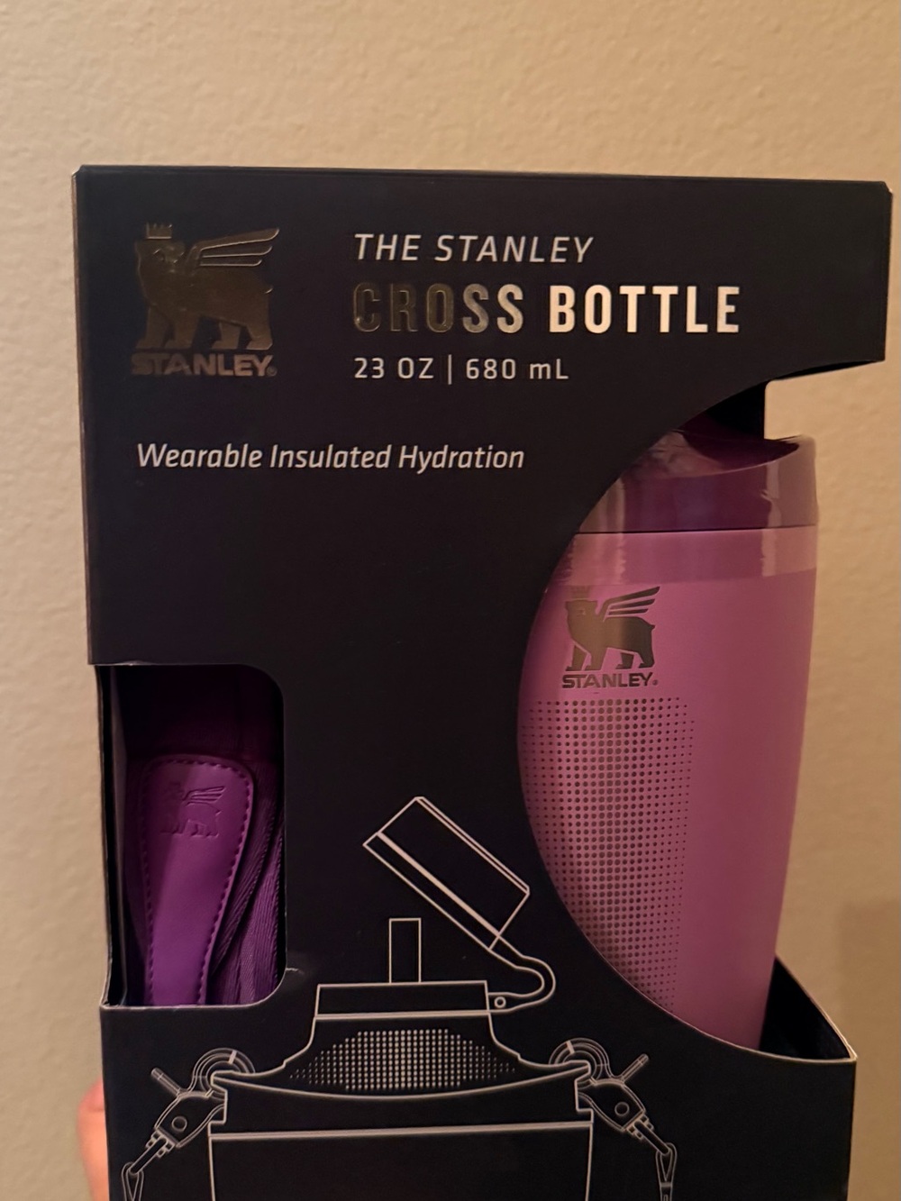 Stanley cross Bottle in Packaging 23 oz - Picture 5 of 5
